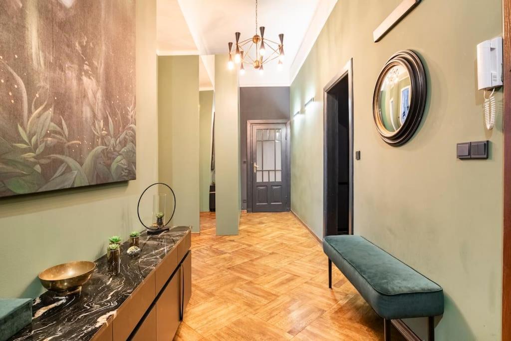 Warsaw Center 110M2 Apartment Luaran gambar